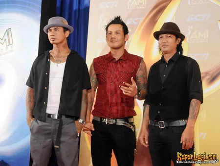 Foto Superman Is Dead