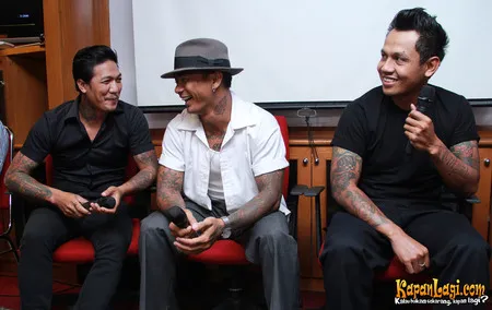 Foto Superman Is Dead