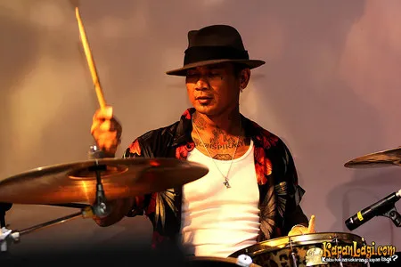 Foto Superman Is Dead