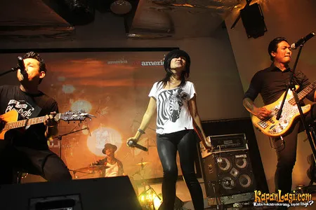 Foto Superman Is Dead