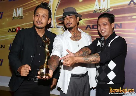 Foto Superman Is Dead