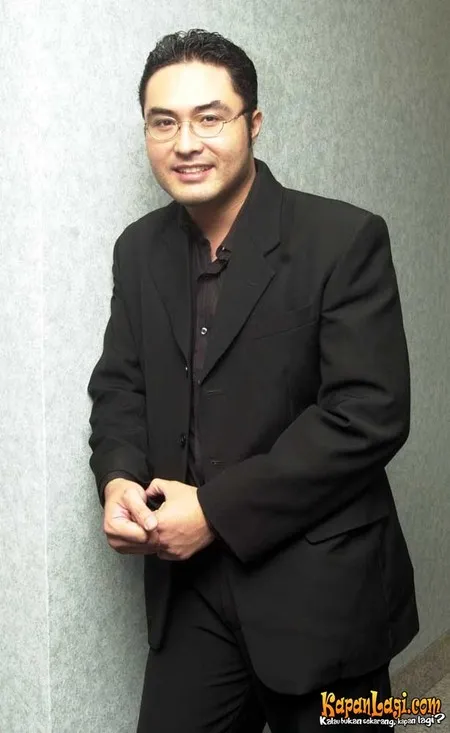 Foto Surya Saputra