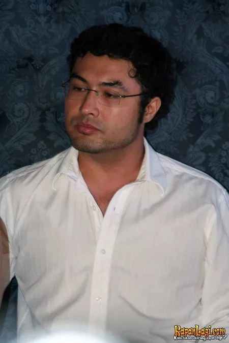 Foto Surya Saputra