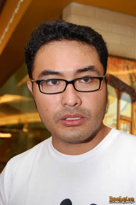 Foto Surya Saputra