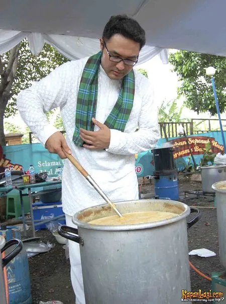 Foto Surya Saputra