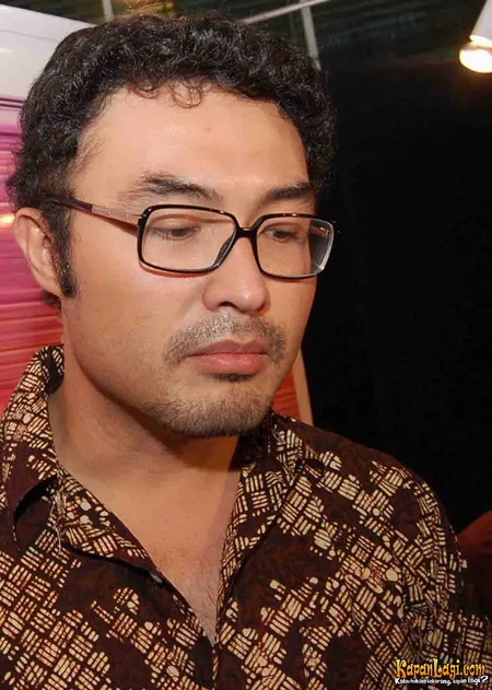 Foto Surya Saputra