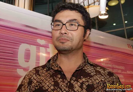 Foto Surya Saputra