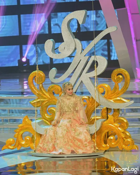Foto Syahrini