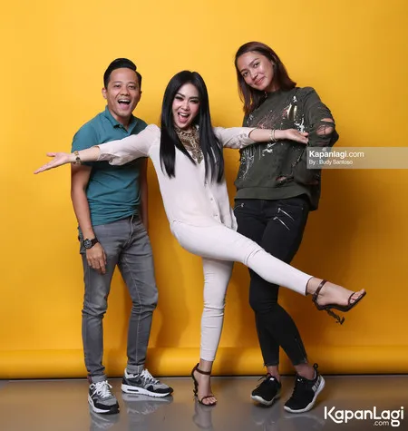 Foto Syahrini