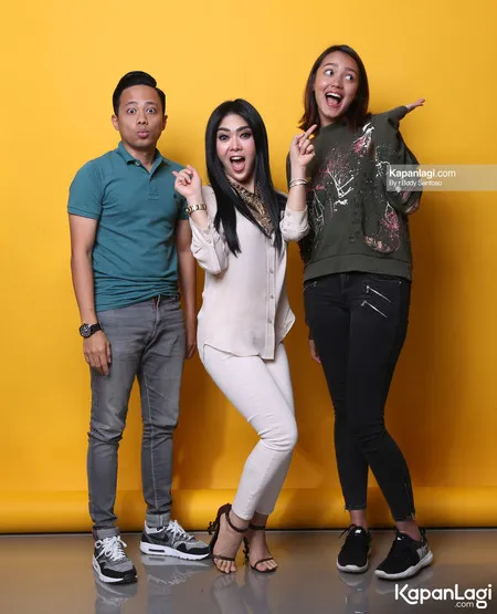 Foto Syahrini