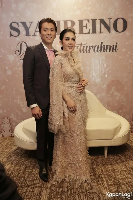 Foto Syahrini Dan Reino Barack