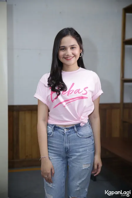 Foto Syifa Hadju