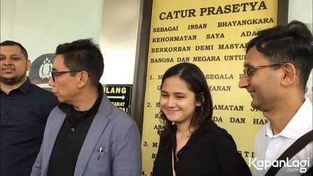 Foto Syifa Hadju