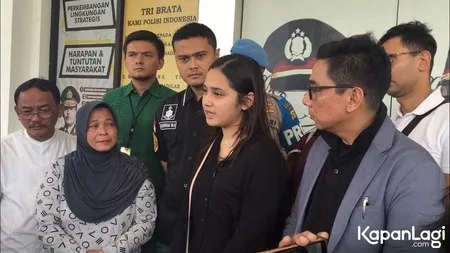 Foto Syifa Hadju