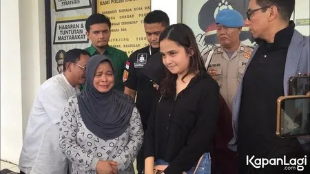 Foto Syifa Hadju
