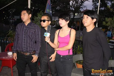 Foto Tlb Band