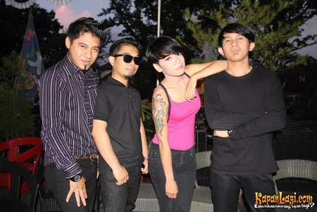 Foto Tlb Band