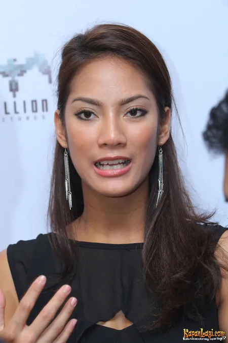 Foto Tara Basro