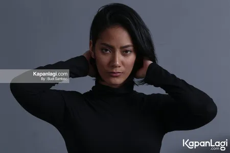 Foto Tara Basro. Nomor Foto: 316