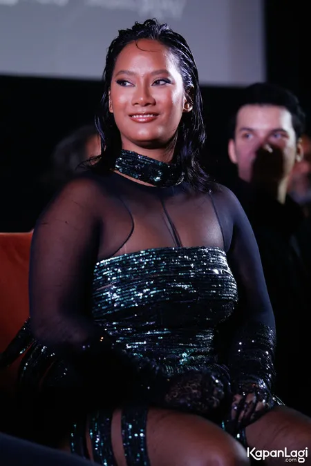 Foto Tara Basro