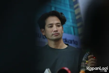 Foto Tarra Budiman