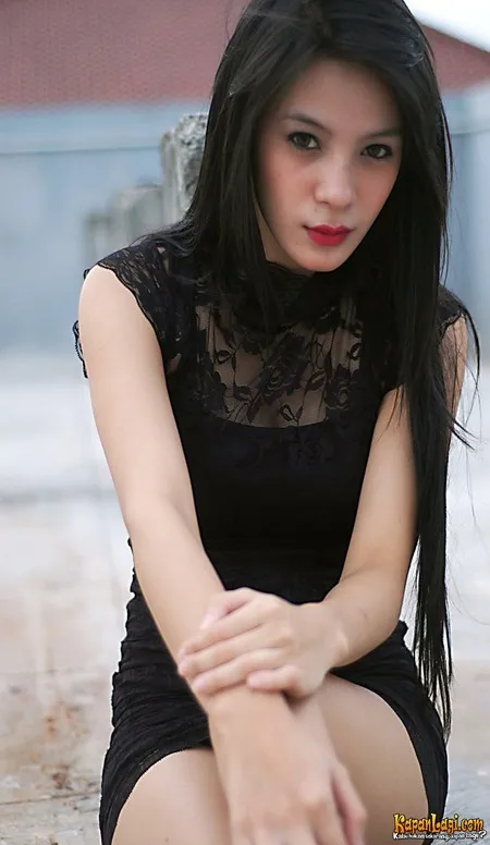 Foto Tasya Djery Emor