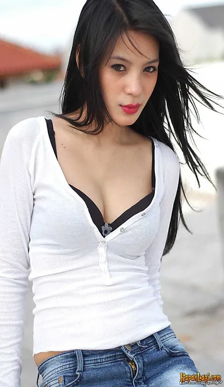 Foto Tasya Djery Emor