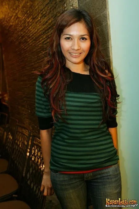 Foto Tata Janeeta