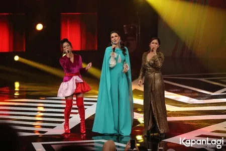 Foto Tata Janeeta