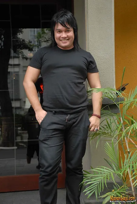 Foto Tata Liem
