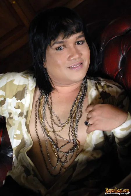 Foto Tata Liem