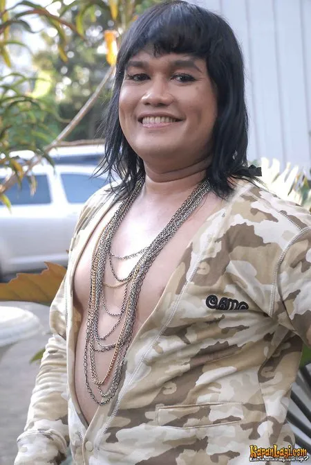 Foto Tata Liem