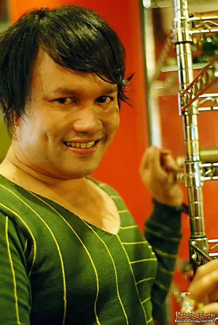 Foto Tata Liem
