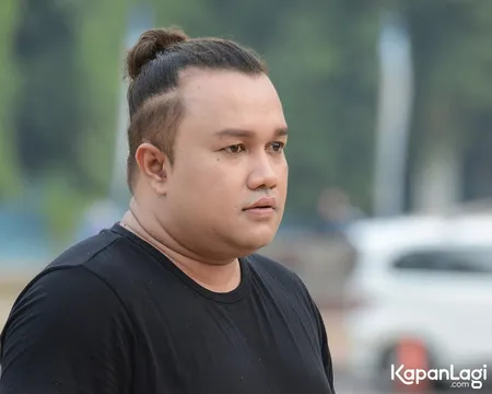 Foto Tata Liem