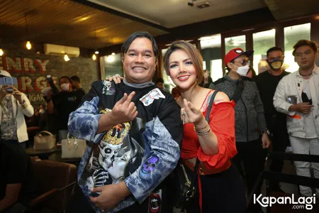 Foto Tata Liem