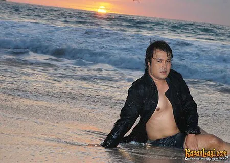 Foto Tata Liem