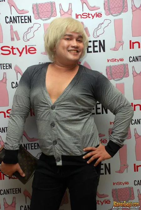 Foto Tata Liem