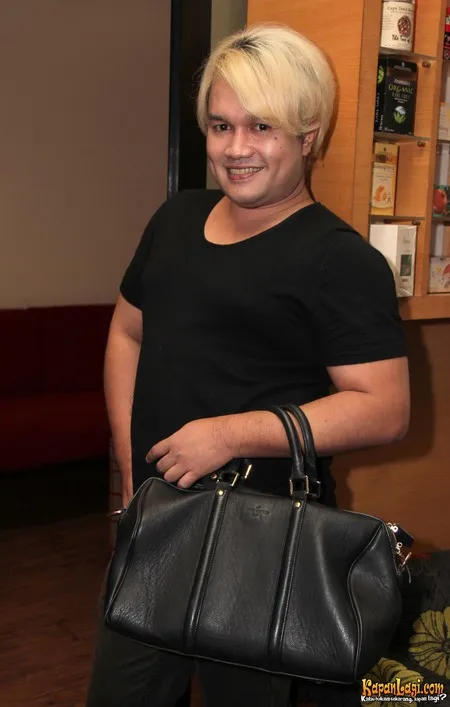 Foto Tata Liem