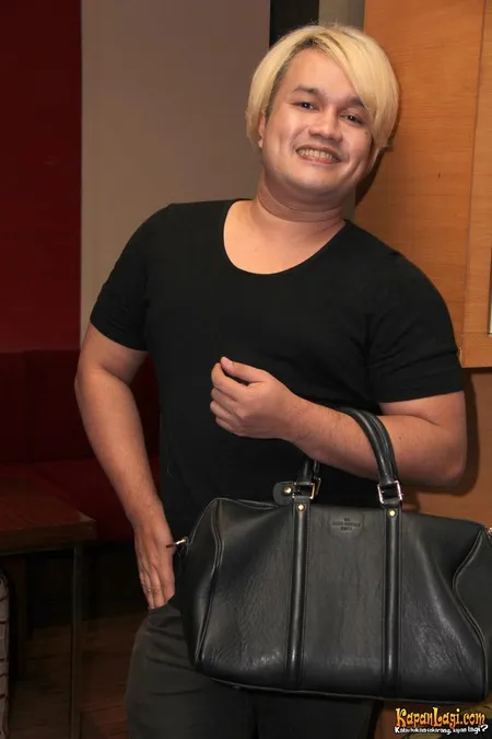 Foto Tata Liem