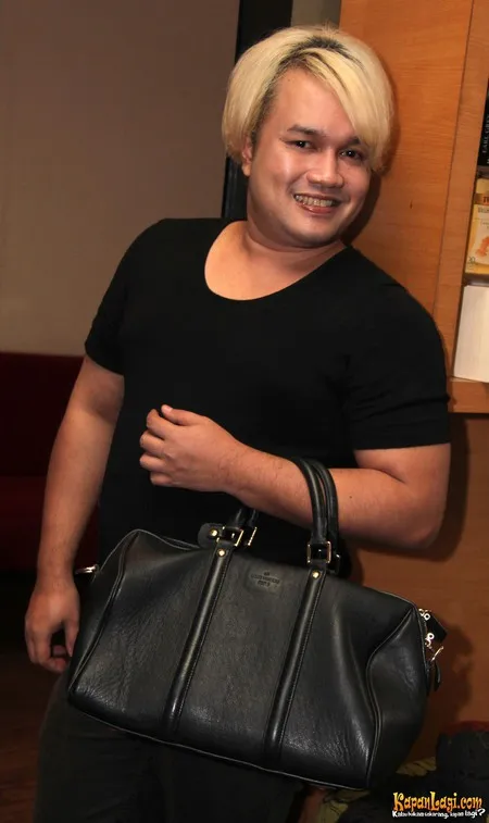 Foto Tata Liem