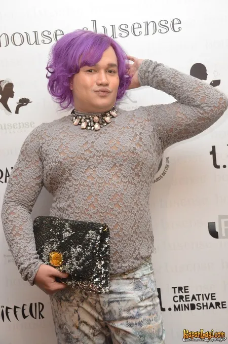 Foto Tata Liem