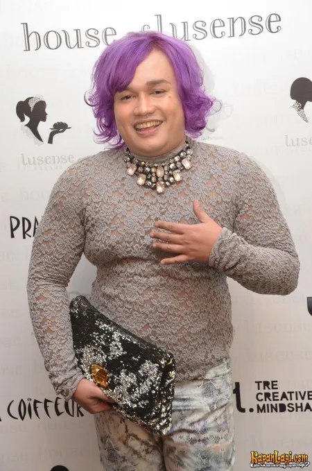 Foto Tata Liem
