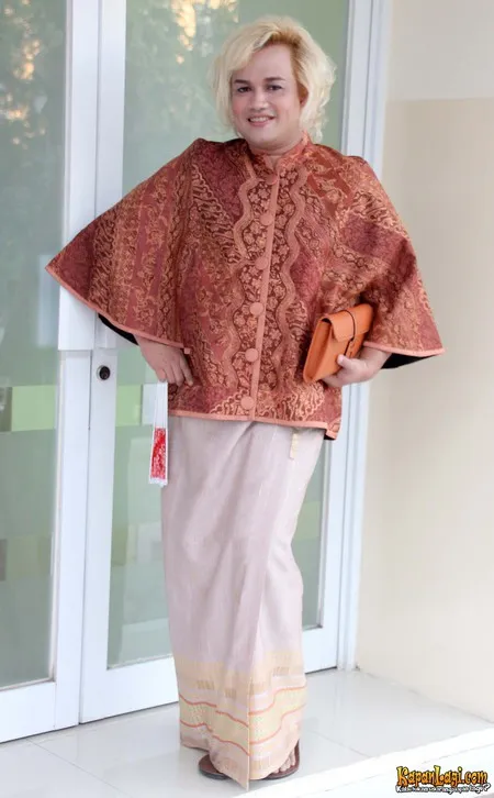 Foto Tata Liem