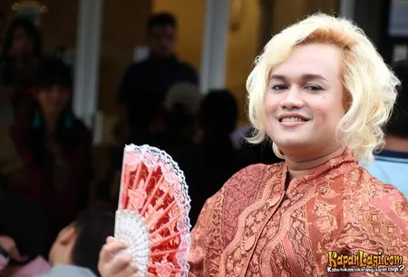Foto Tata Liem