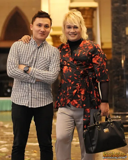 Foto Tata Liem