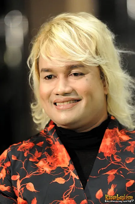 Foto Tata Liem