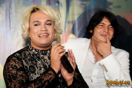 Foto Tata Liem