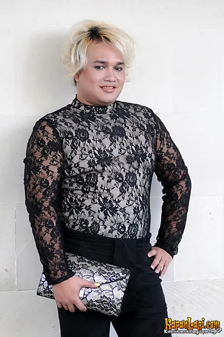 Foto Tata Liem