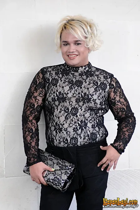 Foto Tata Liem