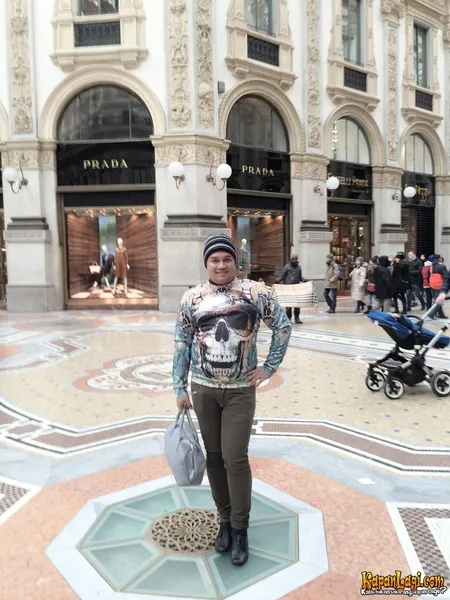 Foto Tata Liem